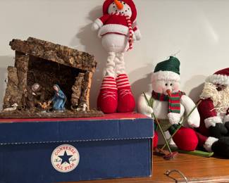 XMAS CHARACTERS 