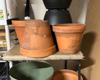CLAY FLOWER POTS & LARGE PASTIC
