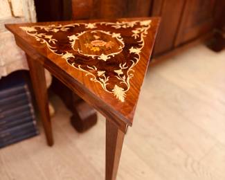 Antique Music box plays the Godfather