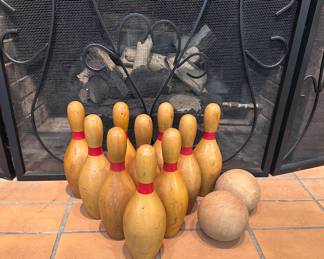 Vintage Table Top Wooded Bowling Set