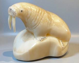 Inuit Carved Walrus Figurine