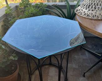 sm iron table 