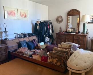 mid -century platform bed /w headboard cab.