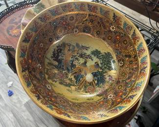 Modern Satsuma bowl