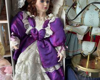 30 inches high and exquisite detail on the clothing