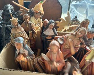 Nativity statuary