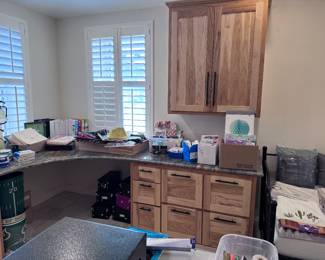 More office supplies and party items