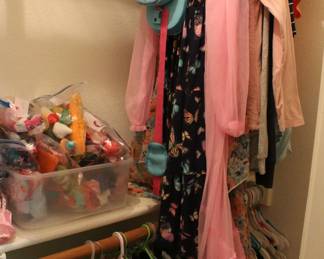 Childs Clothing, Toys