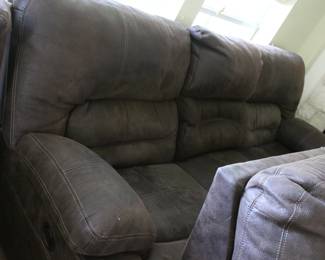 Recliner Sectional