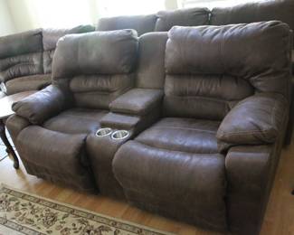 Recliner Sectional