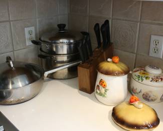 Cookware, Vintage Merry Mushroom Cannister