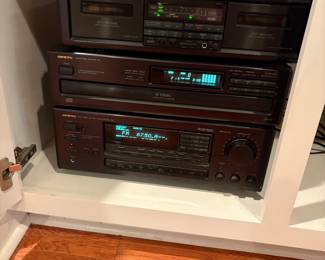 Onkyo tape deck
Six disc changer And receiver 
Also an Adapter in box