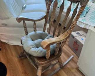 HKM022 Vintage Rocking Chair