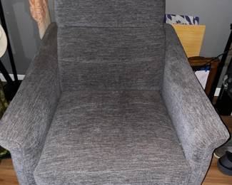 HKM006 - Grey Fabric Recliner 
