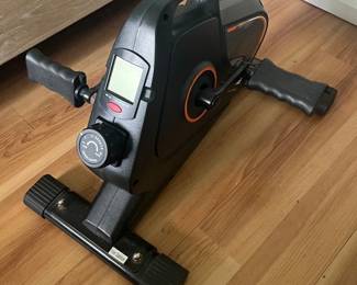 HKM041 YOSUDA Under Desk Bike Pedal Exerciser