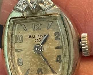 HKM072 - Vintage Women’s Bulova Cocktail Watch