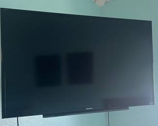 HKM058 42" Sony TV