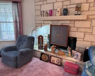 Needle point fire screen