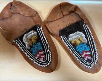 Vintage Iroquois beaded moccasins