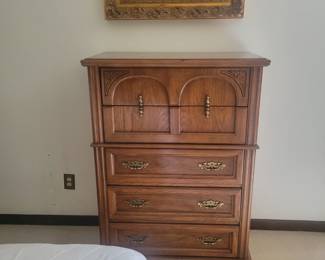 Goes with bedroom set includes night stands dresser and bed