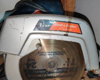 Black & Decker saw