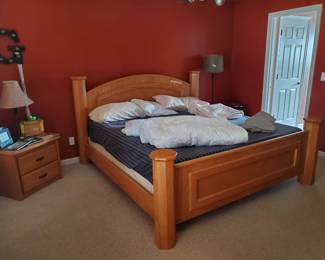 King size bed (1) nightstand