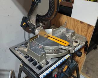DeWalt table saw