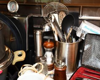 145Kitchen