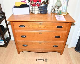021Some Highlights Indian Head Park Estate Sale