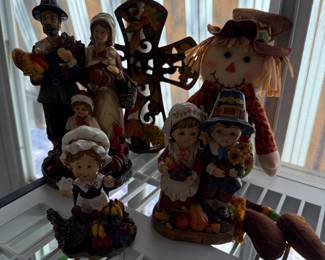 $20- 5 PIECE THANKSGIVING HARVEST DECOR