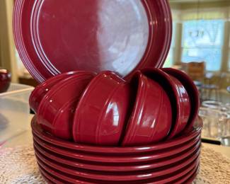 $ 60- OBO~ 14 PIECE RAINFOREST RED SEDONA EMBOSSED RING MAINSTAY STONEWARE~ 8 DINNER PLATES 6 BOWLS