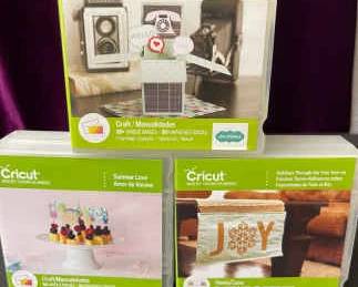 CRICUT Cartridges Summer Live, Holidays Thru The Years, And All Occassion Box Cards