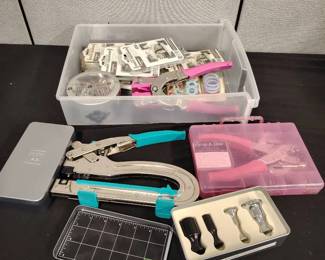 CropADile We R Memory Keepers Crafting Tool Lot