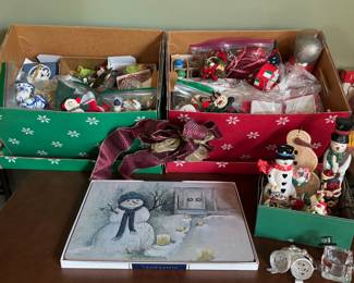 Ornaments, Holiday Items