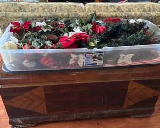 Cedar Chest, Holiday Items