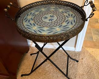 Temp-tations by Tara serving platter with stand.
