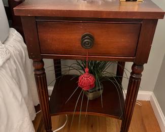 Kindel nightstand.