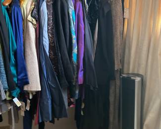 Ladies full figure clothing size 14 through 3x Many New with Tags