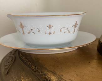 Noritake Service for twelve with serving pieces Courtney Pattern