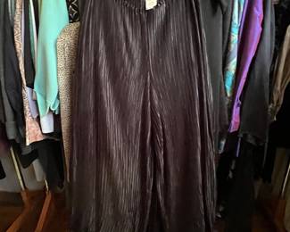 Pleated Dress Pants new with tags size 18