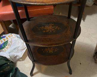 CHARMING three tiered side table with inlaid flowers