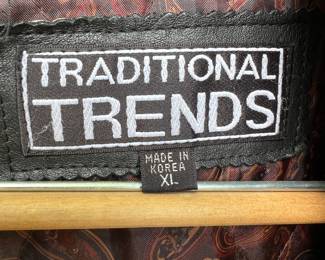 Traditional trends full
Length leather coat