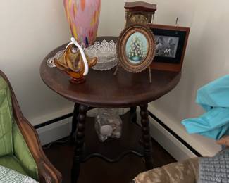 Decorative items on antique Oak table