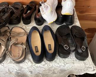 Ladies Shoes size 11
