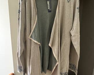 Comfy Pendleton wrap sweater size 3x