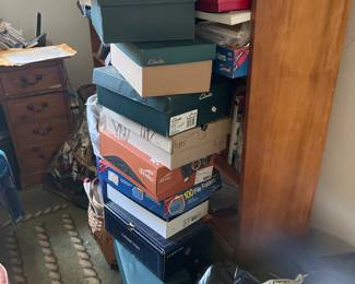 Ladies Shoes Size 11