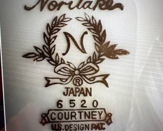 China service for twelve with serving pieces Courtney Pattern