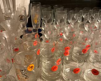 Entertainment ware glasses