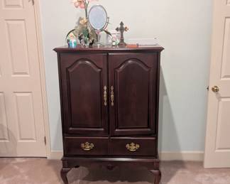TV Cabinet 