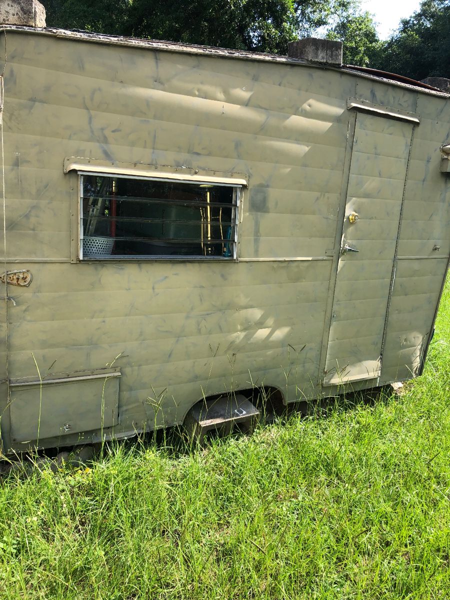 Shasta Camper/Trailer 